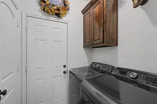 208 Lovers Path Dr, Springtown, TX 76082 - Photo 24