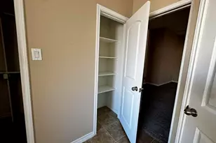 268 Spring Hollow Dr, Saginaw, TX 76131 - Photo 14