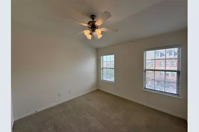 7818 Liverpool Lane, Irving, TX 75063 - Photo 28