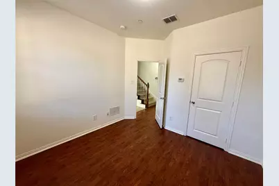 7818 Liverpool Lane, Irving, TX 75063 - Photo 24