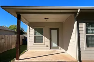 929 S Montgomery St, Sherman, TX 75090 - Photo 14