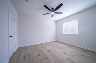 152 Rolling Hills Pl, Lancaster, TX 75146 - Photo 18