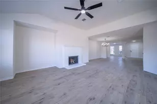 152 Rolling Hills Pl, Lancaster, TX 75146 - Photo 12