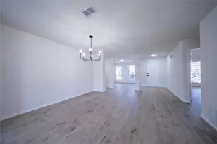 152 Rolling Hills Pl, Lancaster, TX 75146 - Photo 10