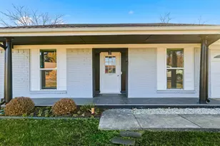 2828 Elk Grove Rd, Carrollton, TX 75007 - Photo 4