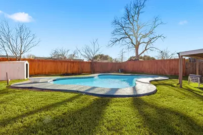 2828 Elk Grove Road, Carrollton, TX 75007 - Photo 34