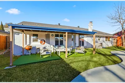 2828 Elk Grove Road, Carrollton, TX 75007 - Photo 28