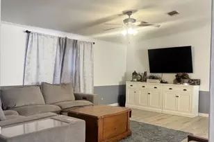 128 Rock Salt Dr, Springtown, TX 76082 - Photo 8