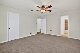 225 W Texas St, Sherman, TX 75092 - Photo 10