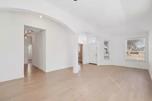 8501 Brooksby Dr, Plano, TX 75024 - Photo 10