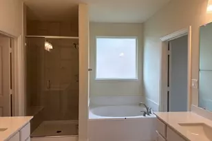 1113 Trinity Dr, Springtown, TX 76082 - Photo 8