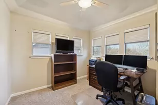 1924 Victoria Cir, McKinney, TX 75072 - Photo 32