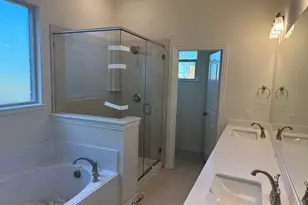 1129 Trinity Dr, Springtown, TX 76082 - Photo 8