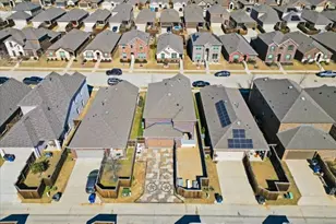 2356 Pyrite Dr, Little Elm, TX 76227 - Photo 6