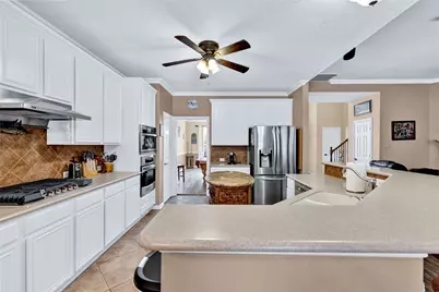 5709 Northcrest Drive, Flower Mound, TX 75028 - Photo 12