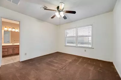 928 W Willow Street, Sanger, TX 76266 - Photo 14