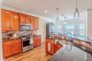 355 Cavitt Ct, Robinson, TX 76706 - Photo 8