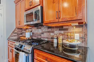 355 Cavitt Ct, Robinson, TX 76706 - Photo 10