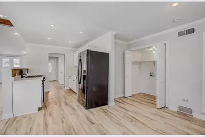 11719 Coral Hills Drive, Dallas, TX 75229 - Photo 14