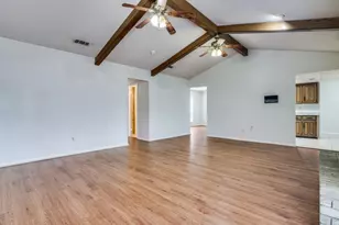 4101 Greenway Dr, Garland, TX 75041 - Photo 4