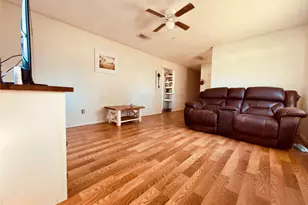 1941 Michael Ct, Azle, TX 76020 - Photo 2