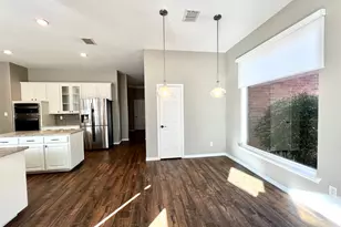 615 Fallbrook Dr, Flower Mound, TX 75028 - Photo 10