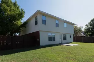 701 Austin Ln, McKinney, TX 75071 - Photo 4