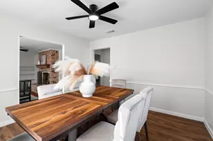 2358 Mockingbird Dr, Grapevine, TX 76051 - Photo 14