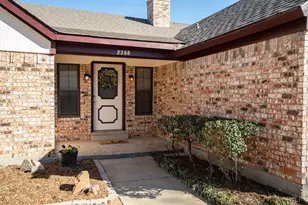 2358 Mockingbird Dr, Grapevine, TX 76051 - Photo 4