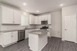 802 Egret St, Princeton, TX 75407 - Photo 2