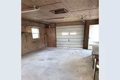 212 College Street, Roxton, TX 75477 - Photo 28