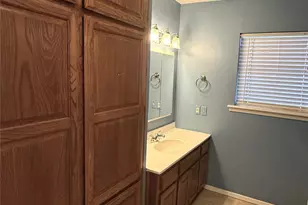 212 College St, Roxton, TX 75477 - Photo 18