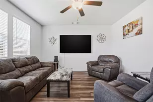 1620 Berry Rdg Trl, Aubrey, TX 76227 - Photo 10