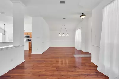 3204 Elmwood Drive, Mesquite, TX 75181 - Photo 4