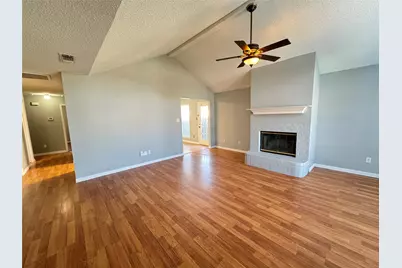 6108 Seese Drive, Arlington, TX 76018 - Photo 4