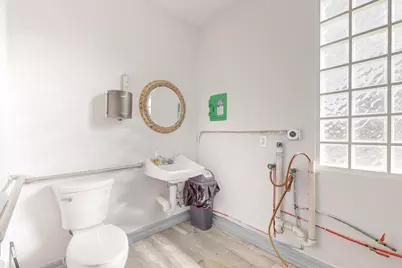 712 E California Street, Gainesville, TX 76240 - Photo 14