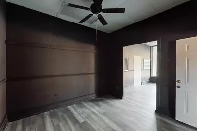 712 E California Street, Gainesville, TX 76240 - Photo 10