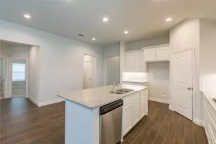 411 Cooper St, Argyle, TX 76226 - Photo 6