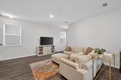 5513 Topwater Trail, Fort Worth, TX 76119 - Photo 10