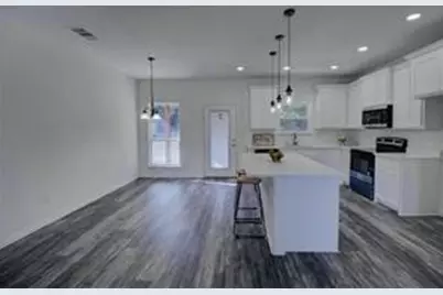 347 Rosemound Street, Commerce, TX 75428 - Photo 2