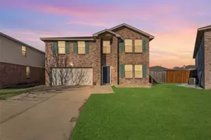 1741 Baxter Springs Dr, Fort Worth, TX 76247 - Photo 2