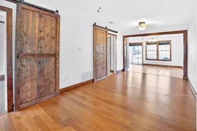 316 W Rucker Street, Granbury, TX 76048 - Photo 10