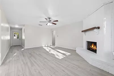 2742 E Pepperidge Drive, Lancaster, TX 75134 - Photo 10