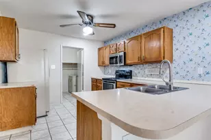 1109 Lesa Ln, Garland, TX 75042 - Photo 10