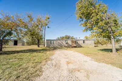516 S Butte Street, Breckenridge, TX 76424 - Photo 1