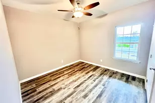 2109 Bluebonnet Ave, Denison, TX 75020 - Photo 12