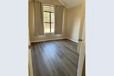 1519 Hayloft Lane, Granbury, TX 76048 - Photo 10