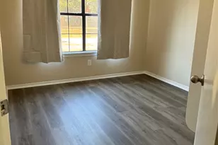 1519 Hayloft Ln, Granbury, TX 76048 - Photo 10