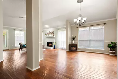 2073 Rushmore Court, Lewisville, TX 75067 - Photo 10