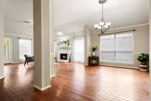 2073 Rushmore Ct, Lewisville, TX 75067 - Photo 10